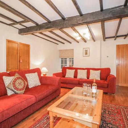 Holiday home Smithy Cottage,